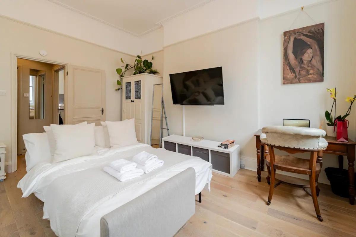 Appartamento Crawford Street Studio, By The Design Traveller Londra Esterno foto