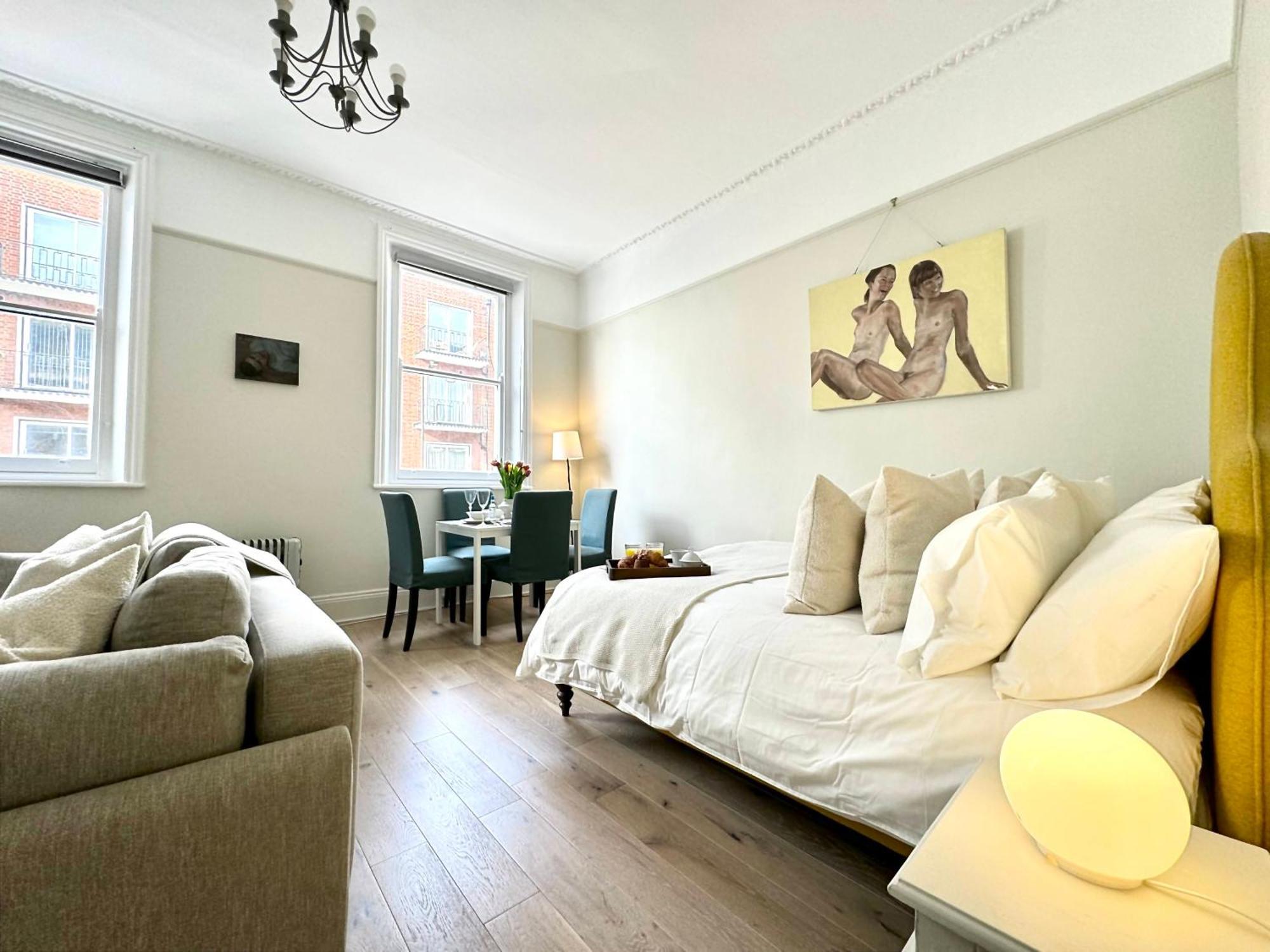 Appartamento Crawford Street Studio, By The Design Traveller Londra Esterno foto